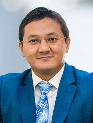 Manas Muratbekov, Esq.