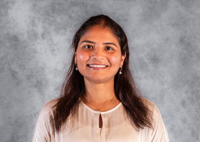 Dr. Miloni SHah, DDS