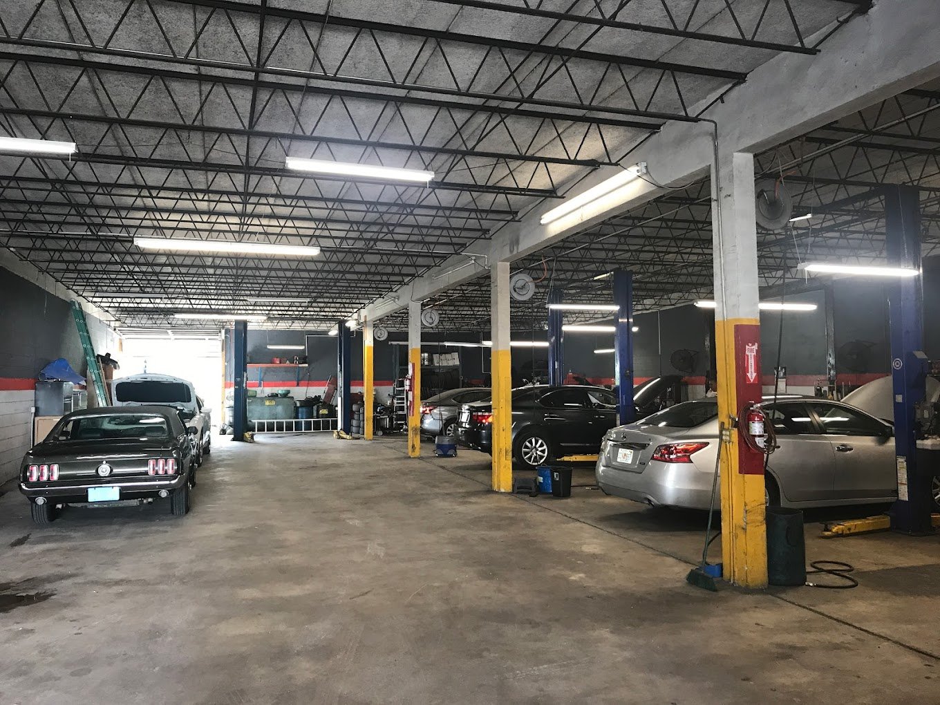 KLONDIKE AUTO SERVICE