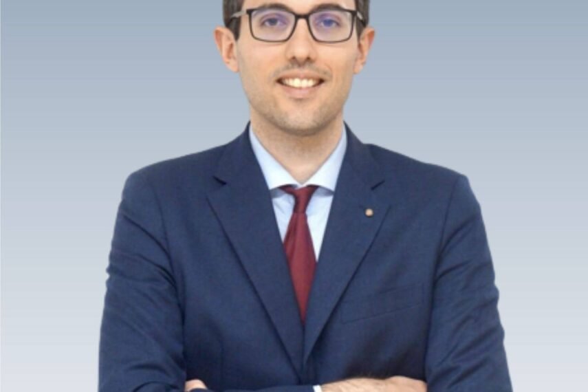 Alejandro Pérez IMMIGRATION DEPARTMENT