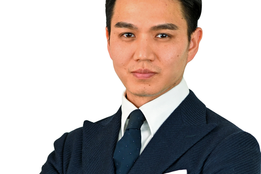 Erik Atambaev, Attorney