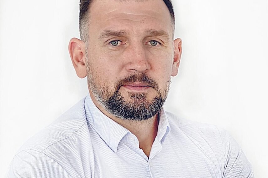 Serge Pavlov, Legal Assistant