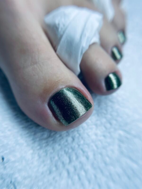 Alisa SNK russian manicure