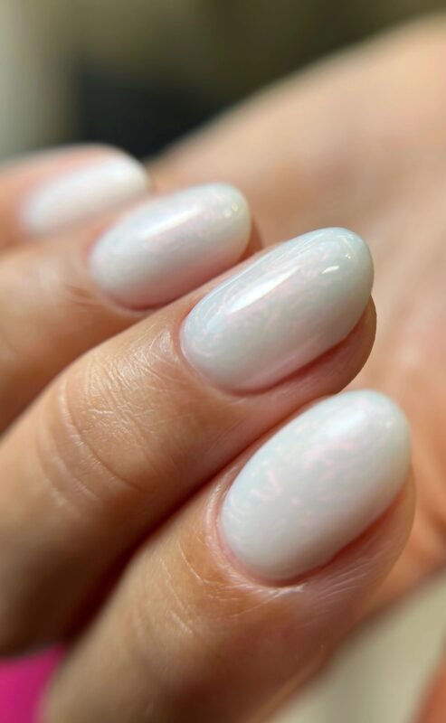 Uvita Nails
