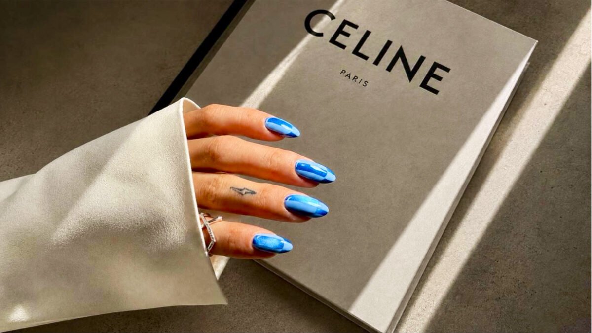 Russian Manicure