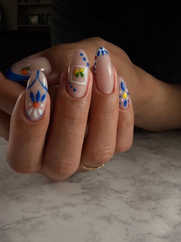 Russian gel manicure by luliia Makedon