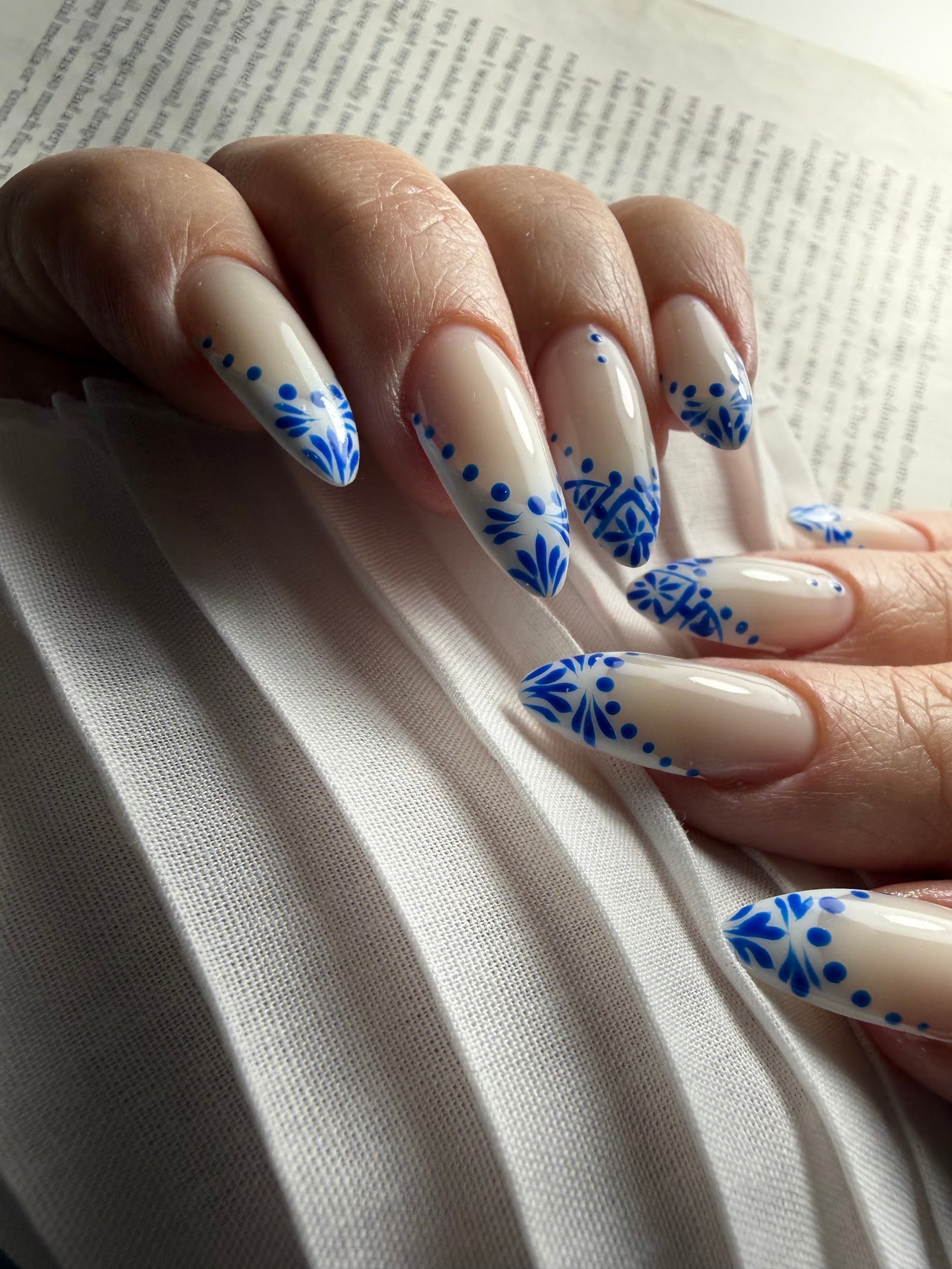 Viktoriya Beauty/Permanent makeup & Russian manicure