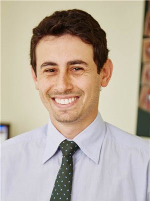 Spanish-Speaking Dentist in Brooklyn – Family Cosmetic & Implant Dentistry of Brooklyn
